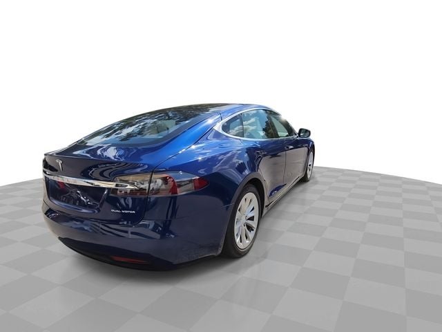2020 Tesla Model S Base