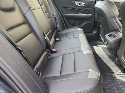 2024 Volvo S60 B5 Core Dark Theme