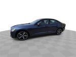 2024 Volvo S60 B5 Core Dark Theme