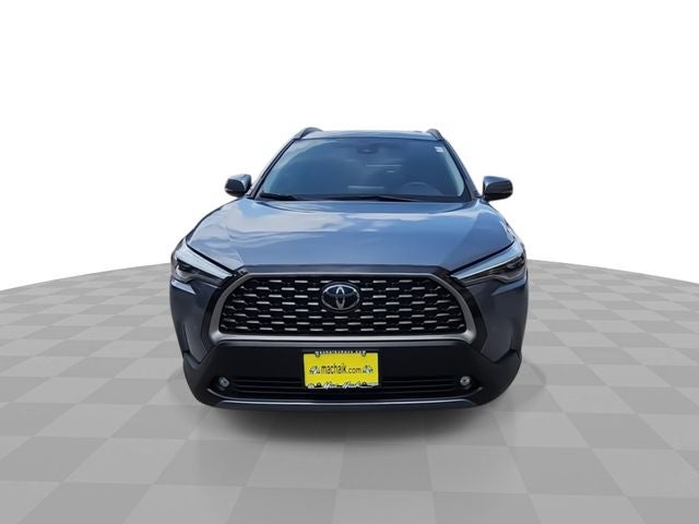 2022 Toyota Corolla Cross XLE