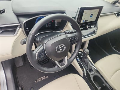 2023 Toyota Corolla Cross XLE