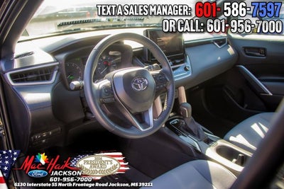 2025 Toyota Corolla Cross Hybrid SE
