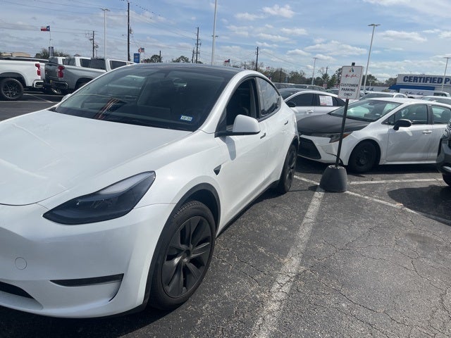 2025 Tesla Model Y Long Range