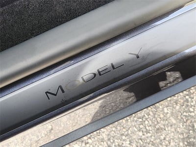 2026 Tesla Model Y Premium