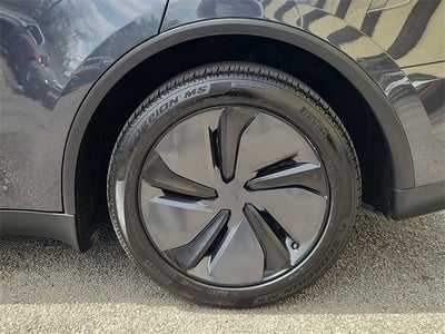 2026 Tesla Model Y Premium