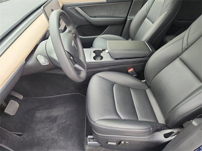 2024 Tesla Model Y Long Range