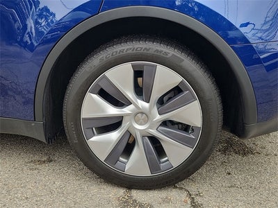 2024 Tesla Model Y Long Range