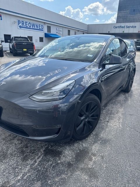 2025 Tesla Model Y Long Range