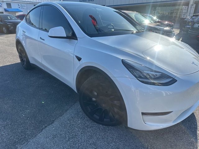 2023 Tesla Model Y Long Range