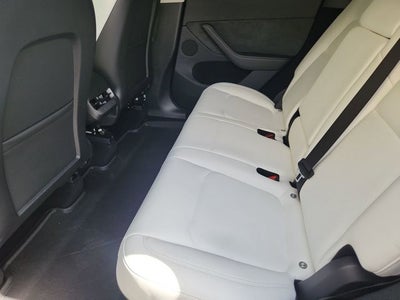 2024 Tesla Model Y Performance