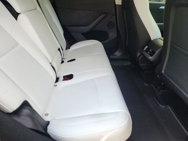 2024 Tesla Model Y Performance