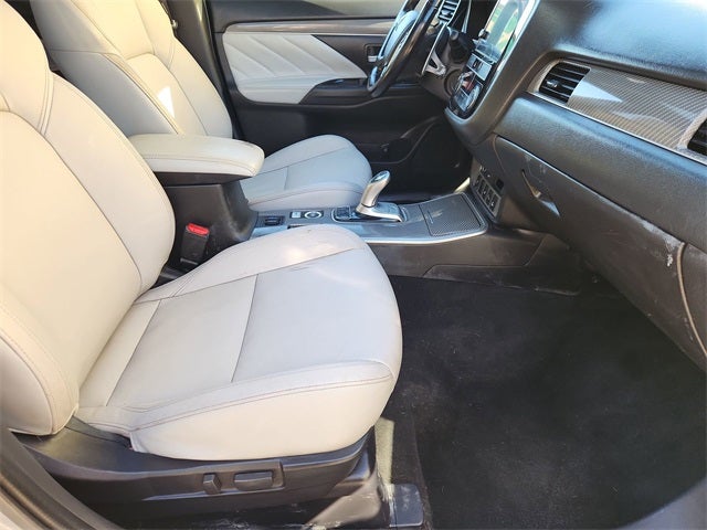 2019 Mitsubishi Outlander PHEV GT