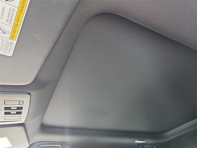 2023 Mitsubishi Outlander Base