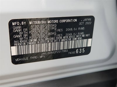 2023 Mitsubishi Outlander Base