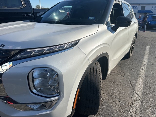 2023 Mitsubishi Outlander SEL Black Edition