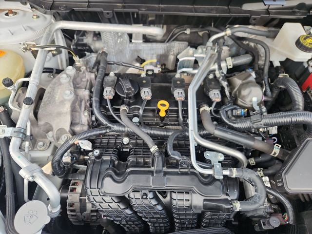 2024 Mitsubishi Outlander Base