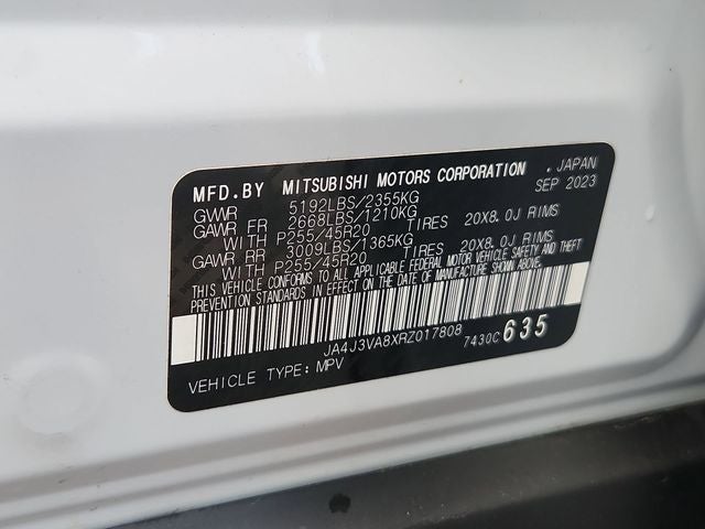 2024 Mitsubishi Outlander Base
