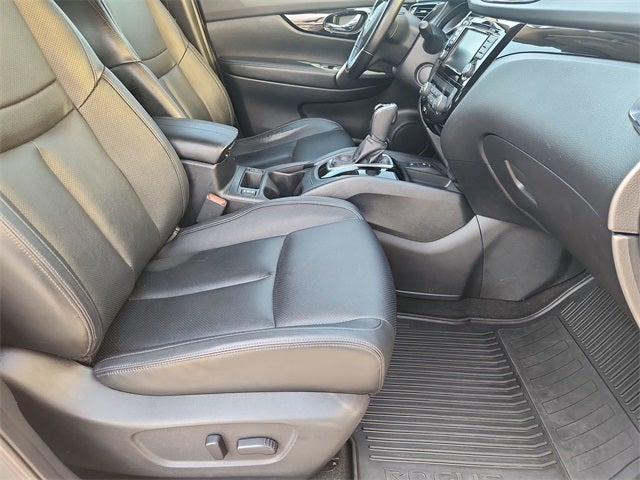 2021 Nissan Rogue Sport SL