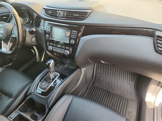 2021 Nissan Rogue Sport SL