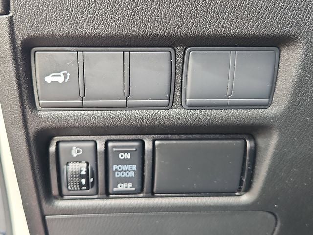 2017 Nissan Armada SL