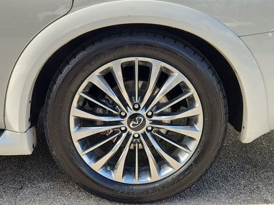 2019 INFINITI QX80 LUXE