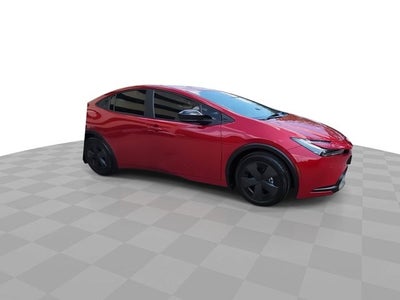 2025 Toyota Prius Plug-In Hybrid SE