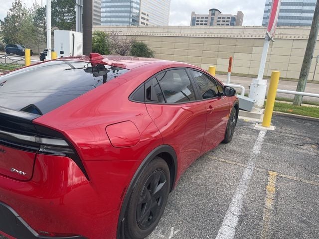 2025 Toyota Prius Plug-In Hybrid SE