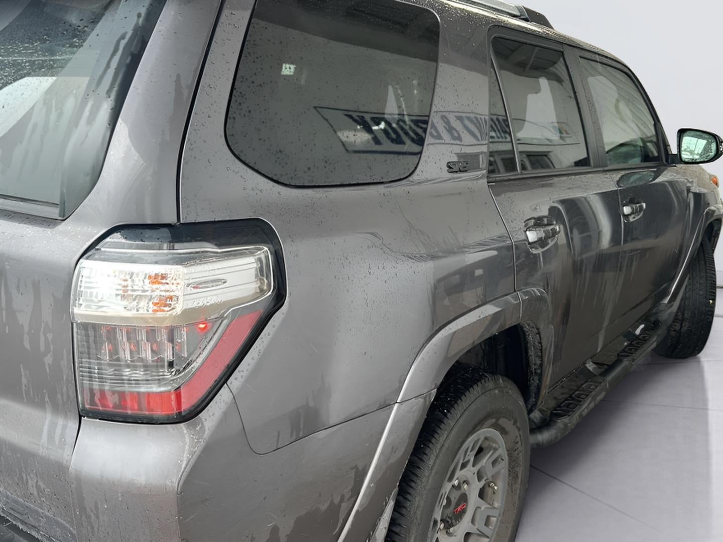 2021 Toyota 4RUNNER Base
