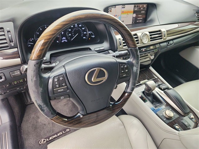 2015 Lexus LS 460