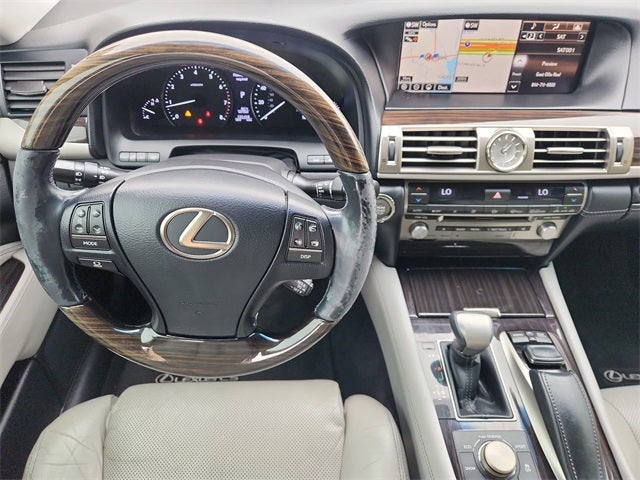 2015 Lexus LS 460