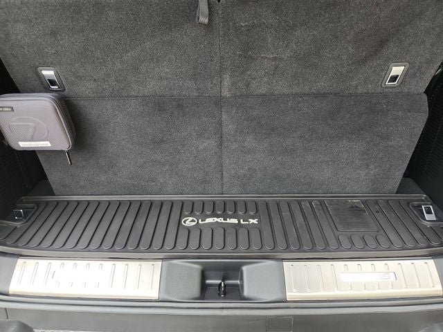 2024 Lexus LX 600 Premium