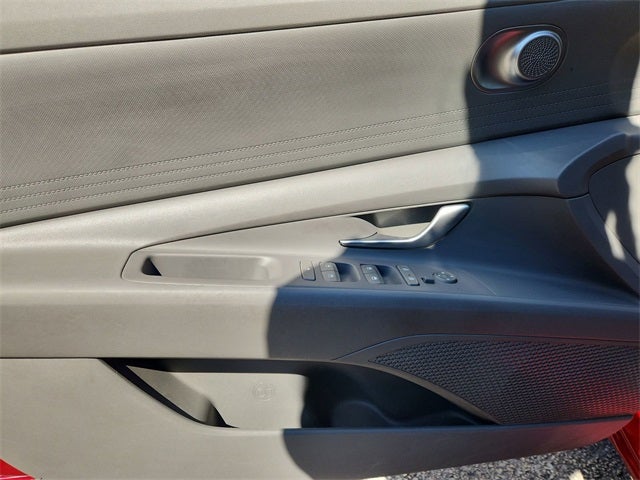 2021 Hyundai Elantra SE