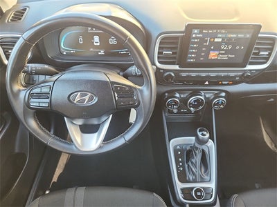 2023 Hyundai Venue SEL