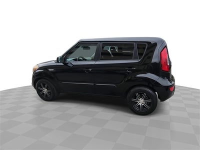 2013 Kia Soul Base