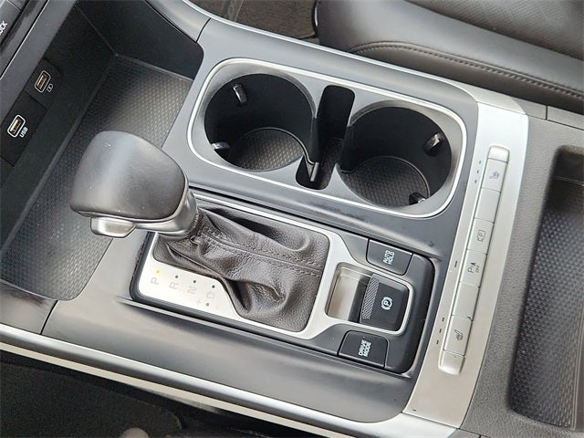 2023 Kia Carnival LX