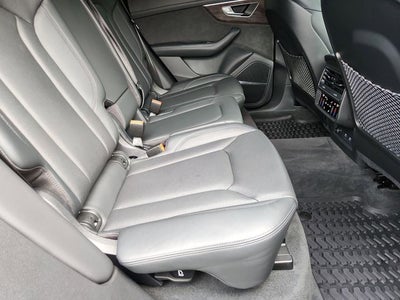 2021 Audi Q8 55 Prestige quattro