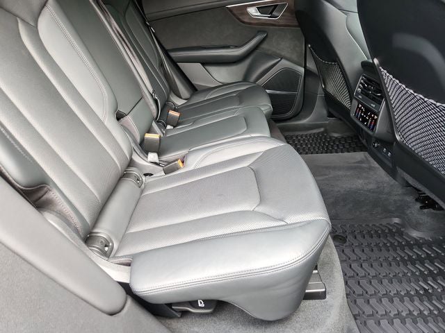 2021 Audi Q8 55 Prestige quattro