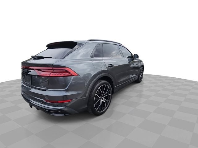 2021 Audi Q8 55 Prestige quattro