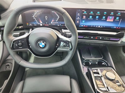 2024 BMW 5 Series 530i