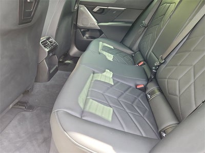 2024 BMW 5 Series 530i