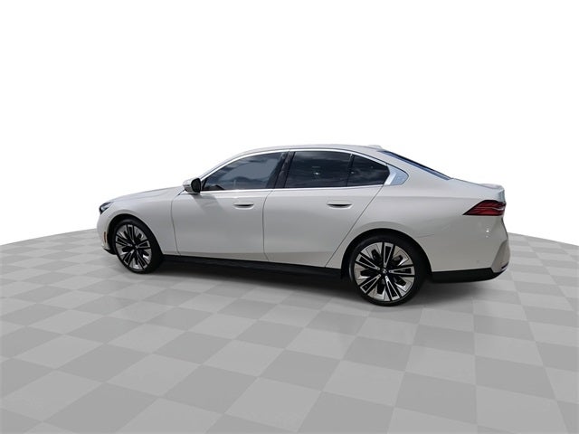 2024 BMW 5 Series 530i