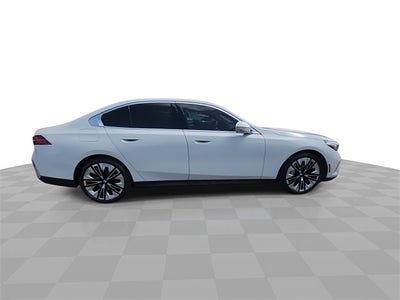 2024 BMW 5 Series 530i