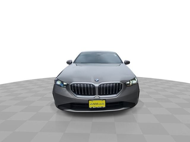 2024 BMW 5 Series 530i