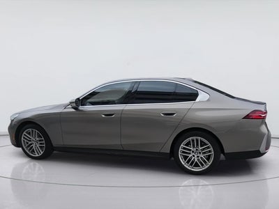 2024 BMW 5 Series 530i