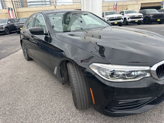2017 BMW 5 Series 540i