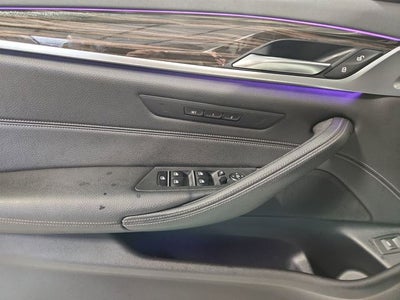 2019 BMW 5 Series 540i