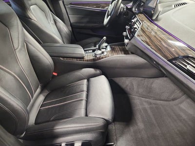 2019 BMW 5 Series 540i