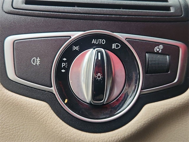 2017 Mercedes-Benz GLC GLC 300