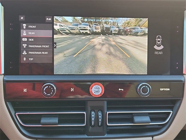 2022 Porsche Macan Base