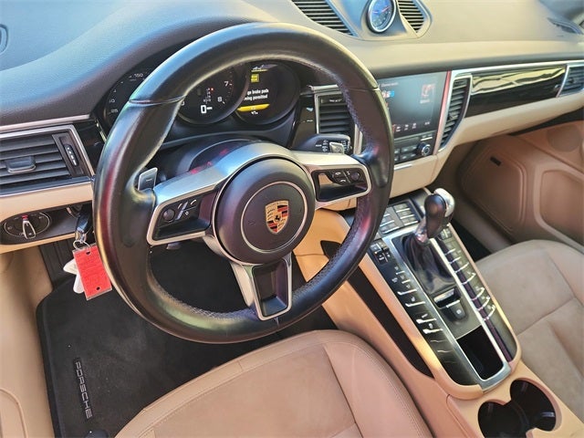 2018 Porsche Macan Base